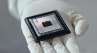 Google unveils 'mind-boggling' quantum computing chip